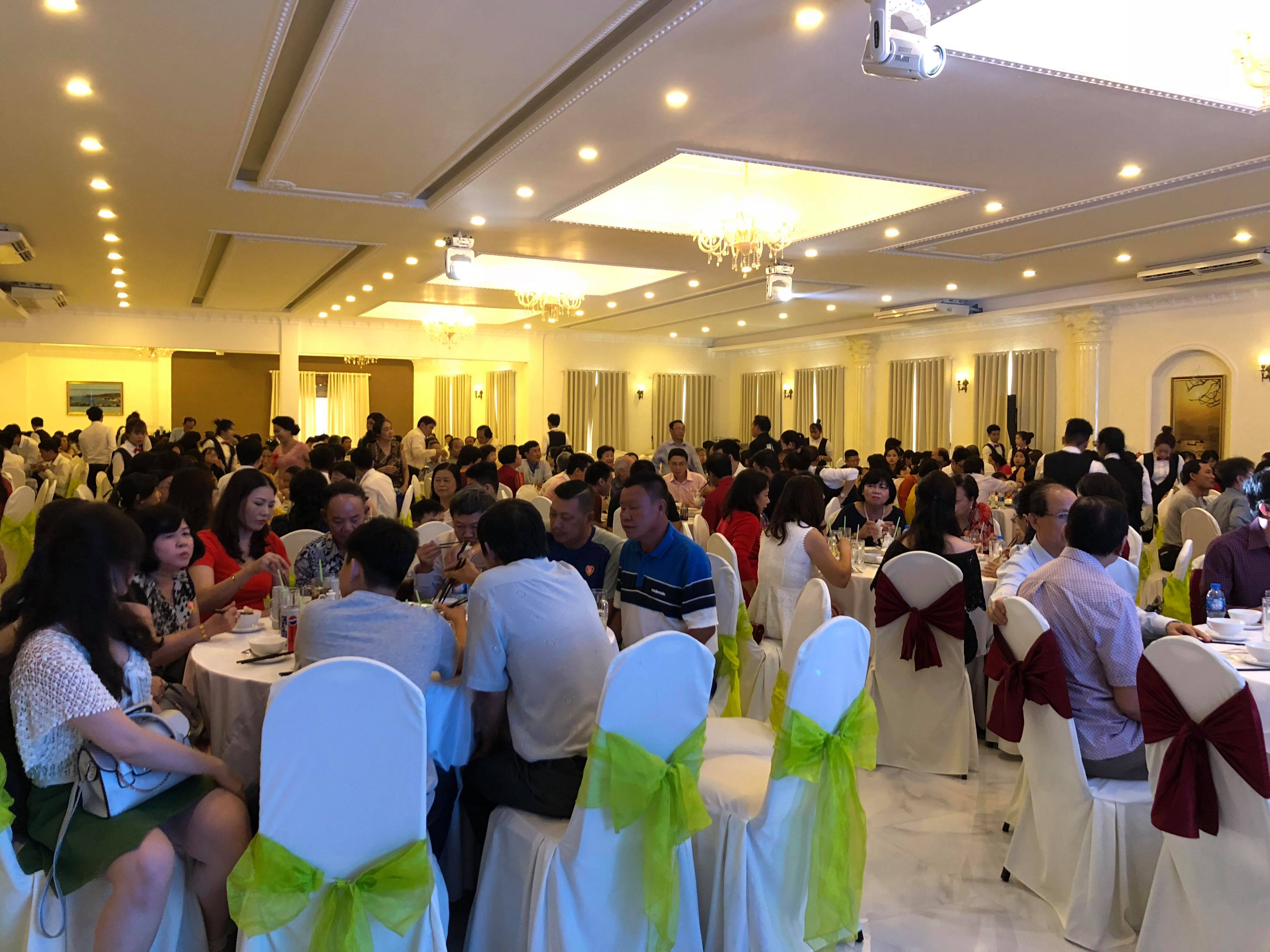 Hình ảnh tiệc cưới